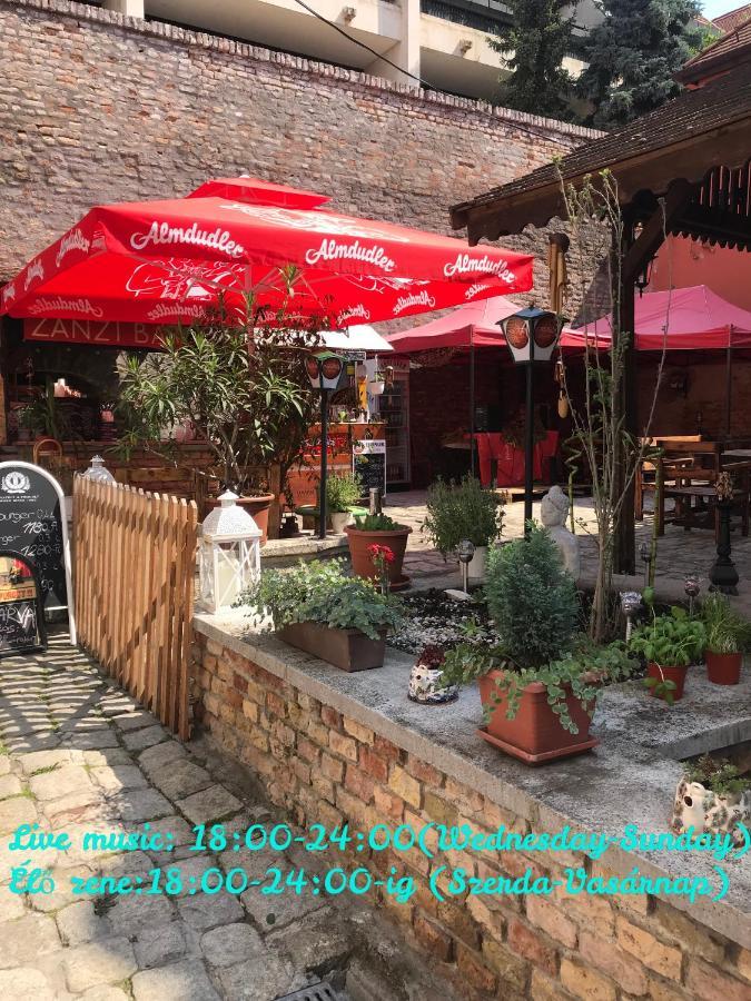 Katalinkert Panzio Bed and Breakfast Győr Eksteriør billede