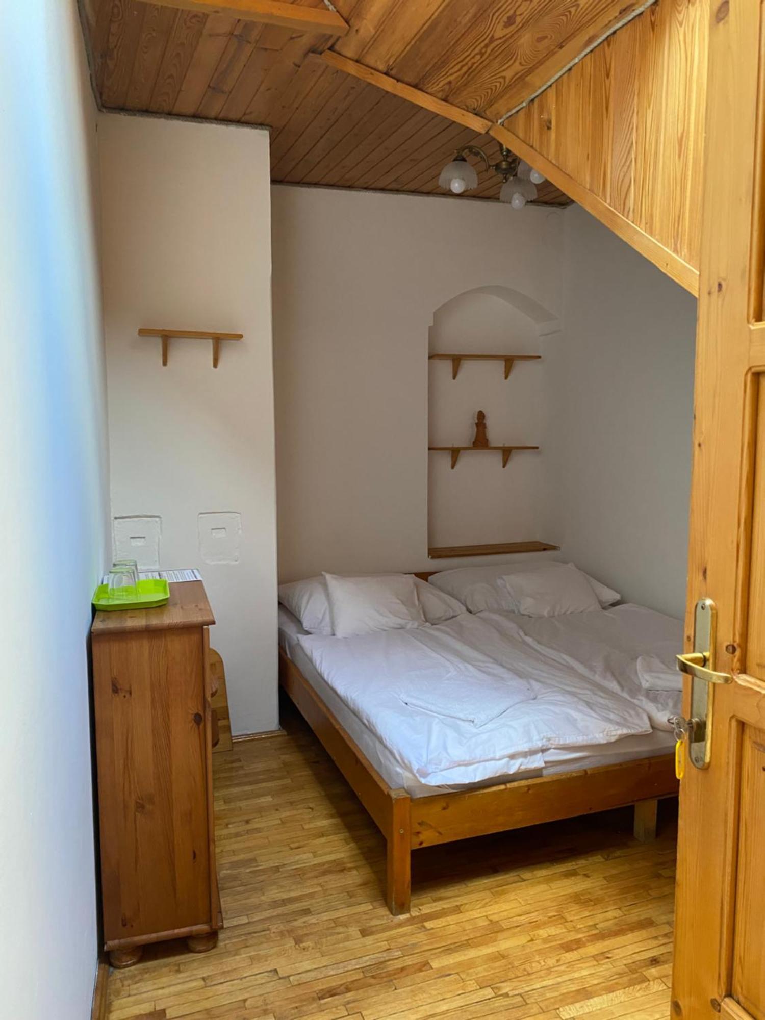 Katalinkert Panzio Bed and Breakfast Győr Eksteriør billede