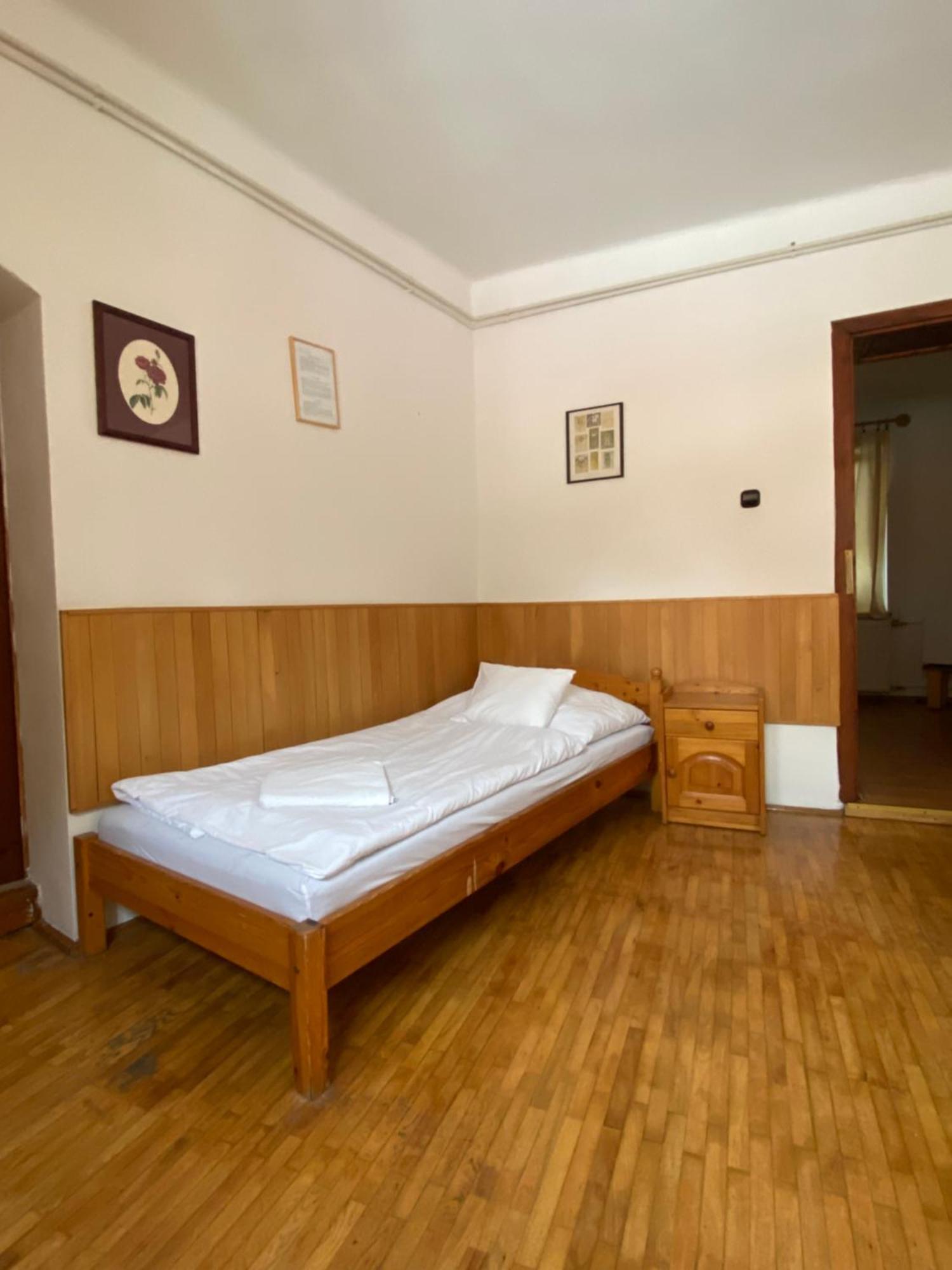 Katalinkert Panzio Bed and Breakfast Győr Eksteriør billede