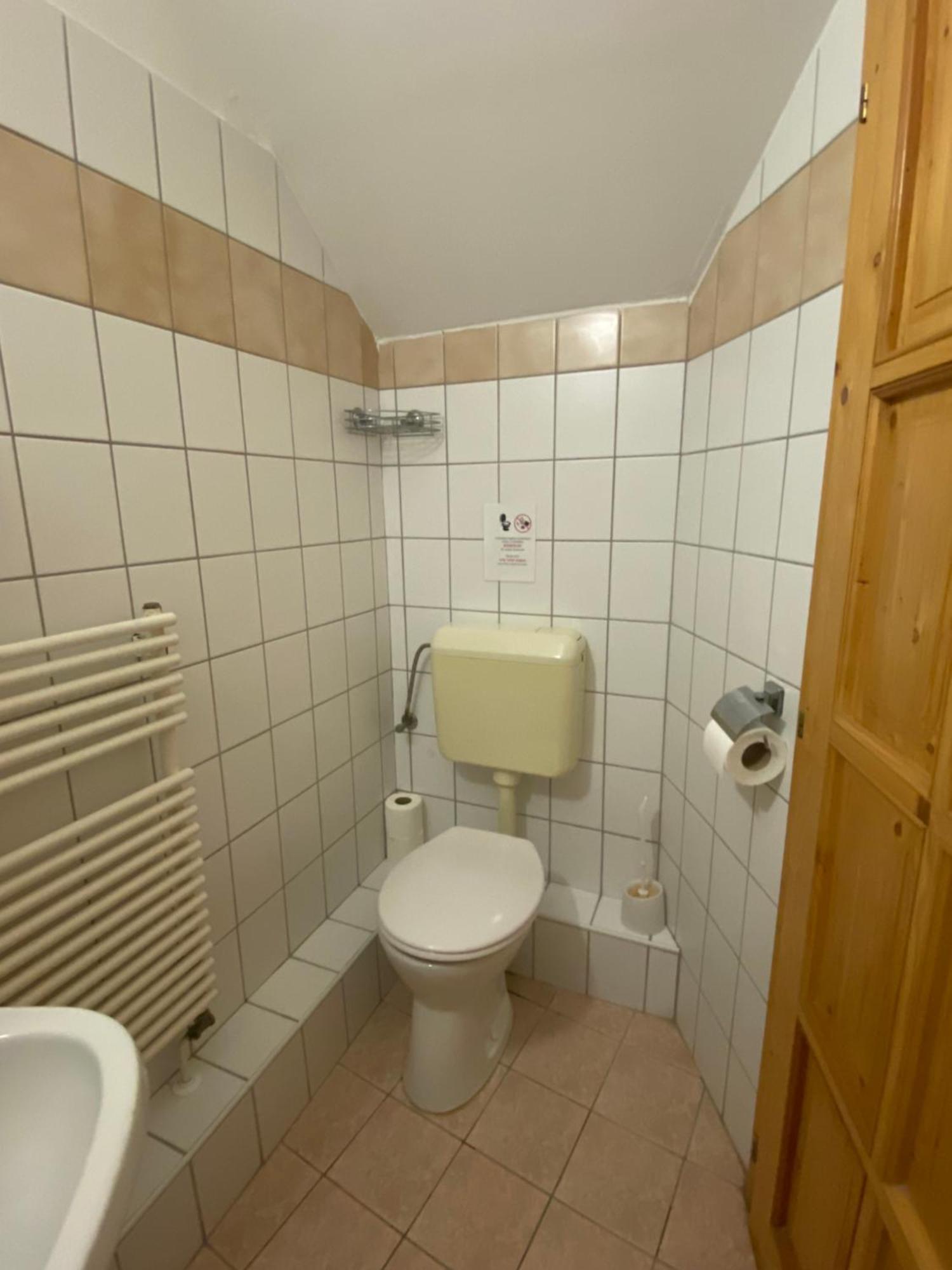 Katalinkert Panzio Bed and Breakfast Győr Eksteriør billede