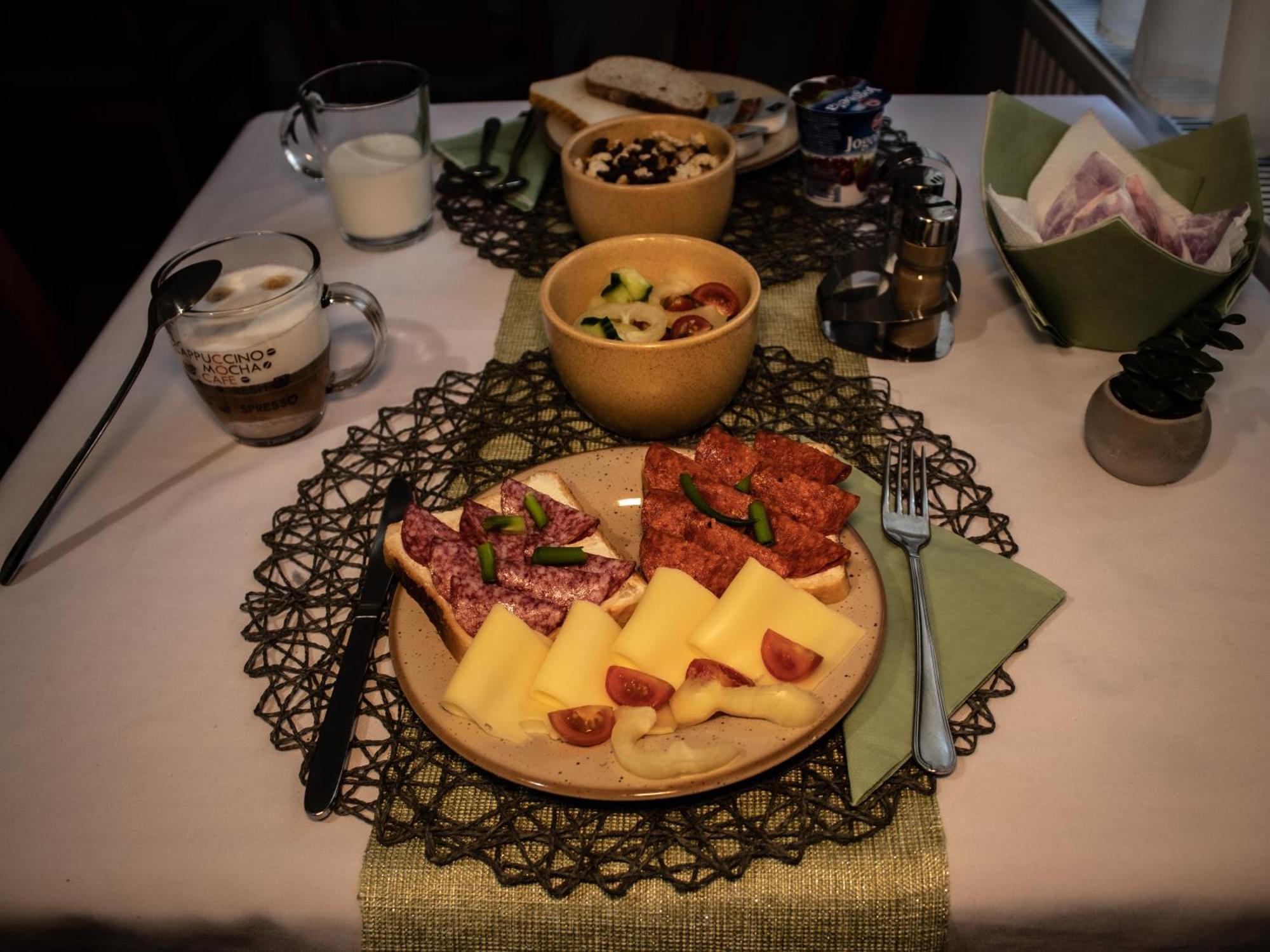 Katalinkert Panzio Bed and Breakfast Győr Eksteriør billede